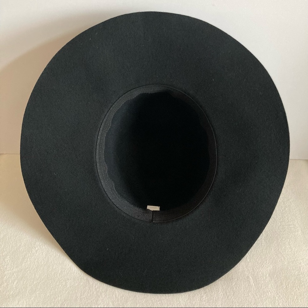 Wool hat - Picture 6 of 12